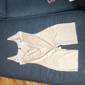 NEW With Tags Spanx Thinstinct Open Bust Mid Thigh Bodysuit in Nude SzXL